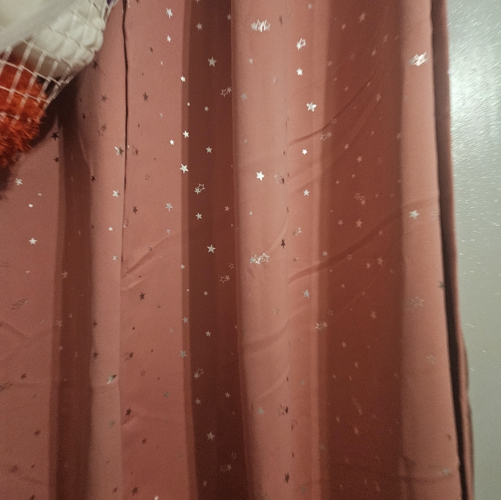 Curtains - Picture 2 of 4